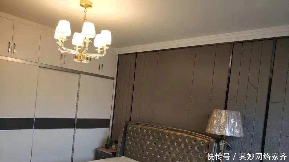 瓷砖|婆婆不顾反对请农村亲戚装修，完工后我懵了，瓷砖电视墙，谁见过