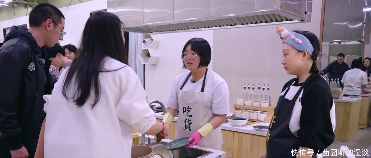 生意人 一天650的生活费还不够,苏芒她到底是何许人也?