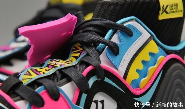 联名还降价的国产好鞋!安踏-漫威联名全系列开箱