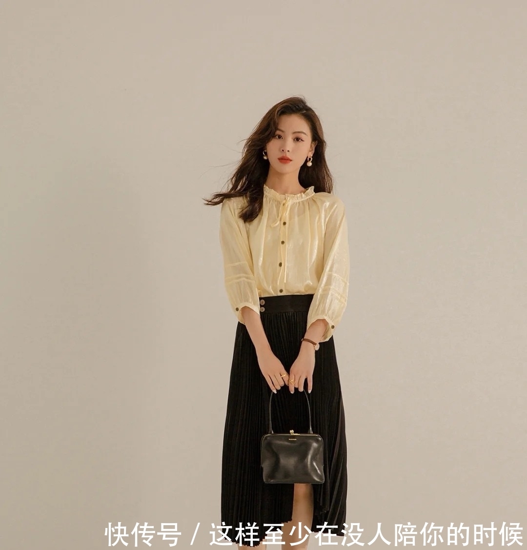 裙装|衬衫和半裙才是“绝配”,搭配简单又亮眼,性价比超高就这样穿