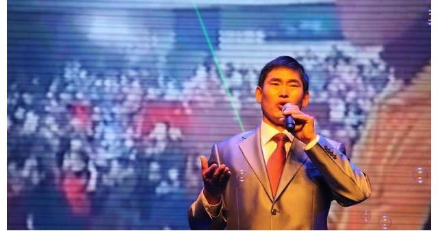 星光大道|從《星光大道》走紅的幾位草根歌手，她最招人厭，網(wǎng)友：該封殺