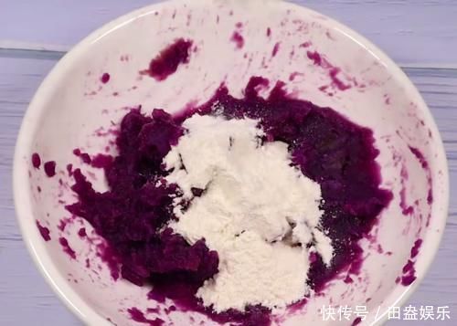 不错|甜香软糯的双色发糕,简单好吃,美味营养,不错的家常糕点