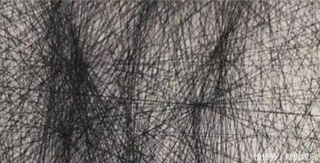 下图|美术生乱涂乱画,看到成品后,网友心动了:原来是个美人