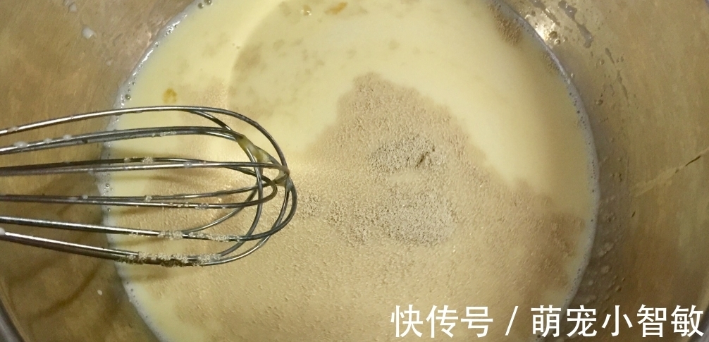 酵母粉|白发早生多吃这食材，做法简单，隔天吃一点，头发黑又亮不易掉