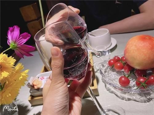 跑男九如山之行:蔡徐坤帶火木屋別墅木桶房,泥潭大戰(zhàn)代入感好強(qiáng)