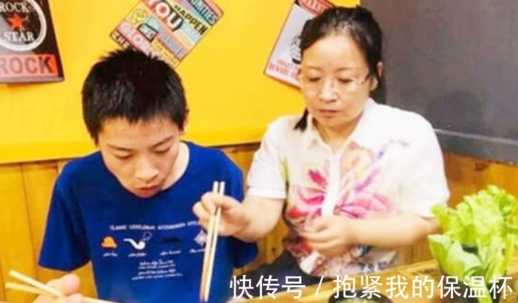 自闭症|“星星之子”林文彬:16岁因手写“印刷体”火爆全网,结果如何?