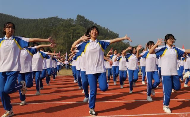 肇庆|当“燃”不让!阳光运动季展现肇庆青少年“精气神”