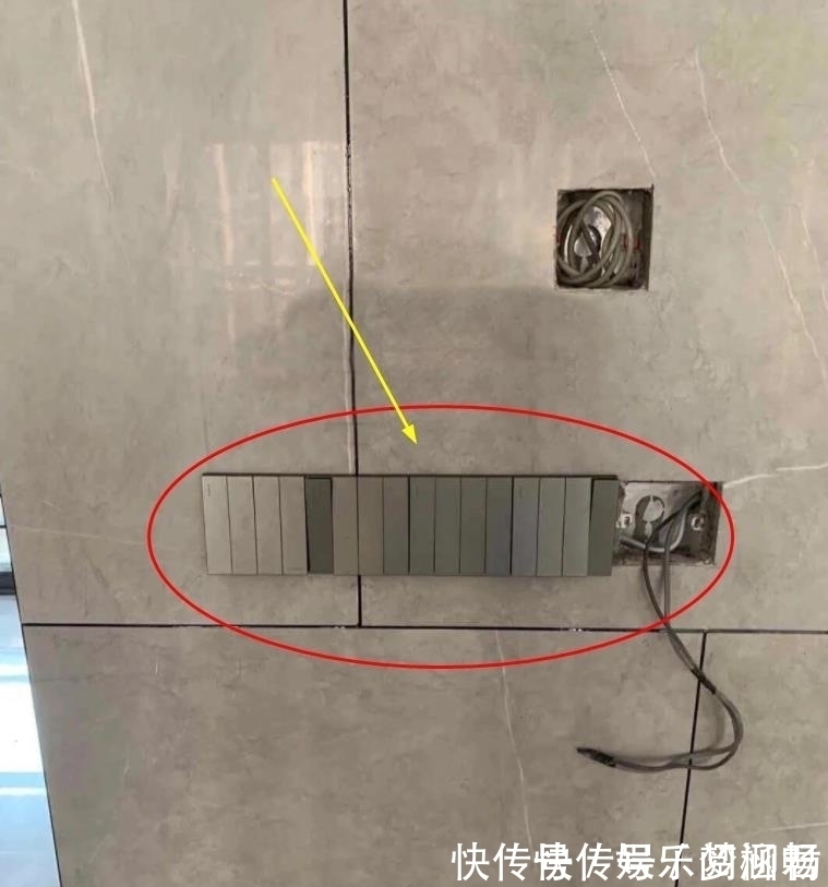 插座|以前不懂,开关插座“做一排”!其实早该这样做,好看实用又高级
