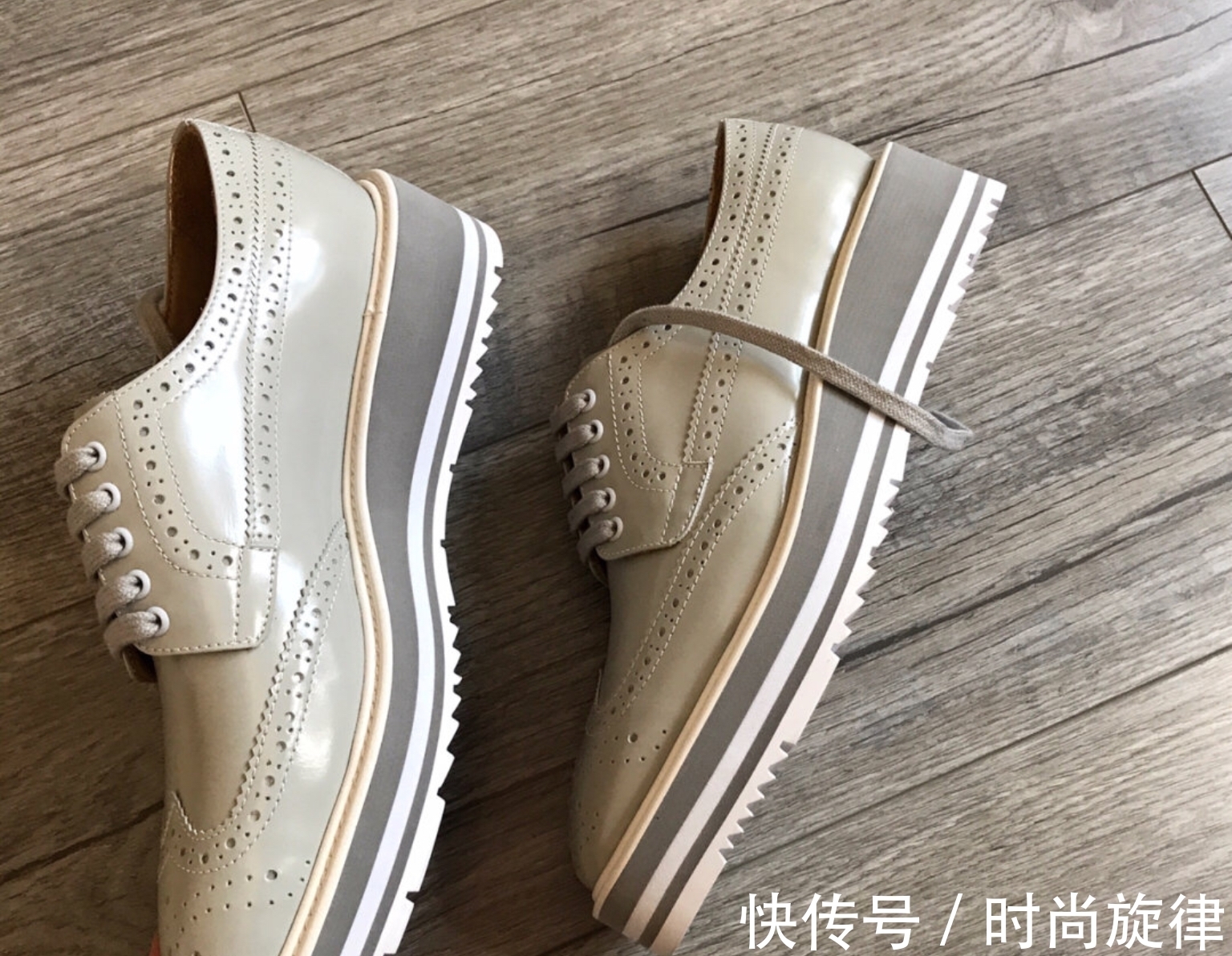 廉价感 很有“廉价感”的几双鞋,30岁的女人很少穿,影响气质还不好搭配