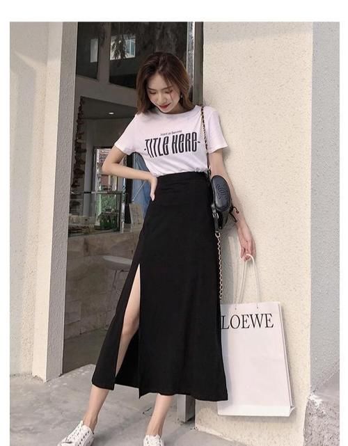 女生永远缺一条连衣裙,让个性完美表现出来,美丽不单调