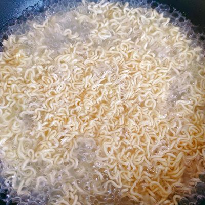 鸡蛋清|酱油炒面