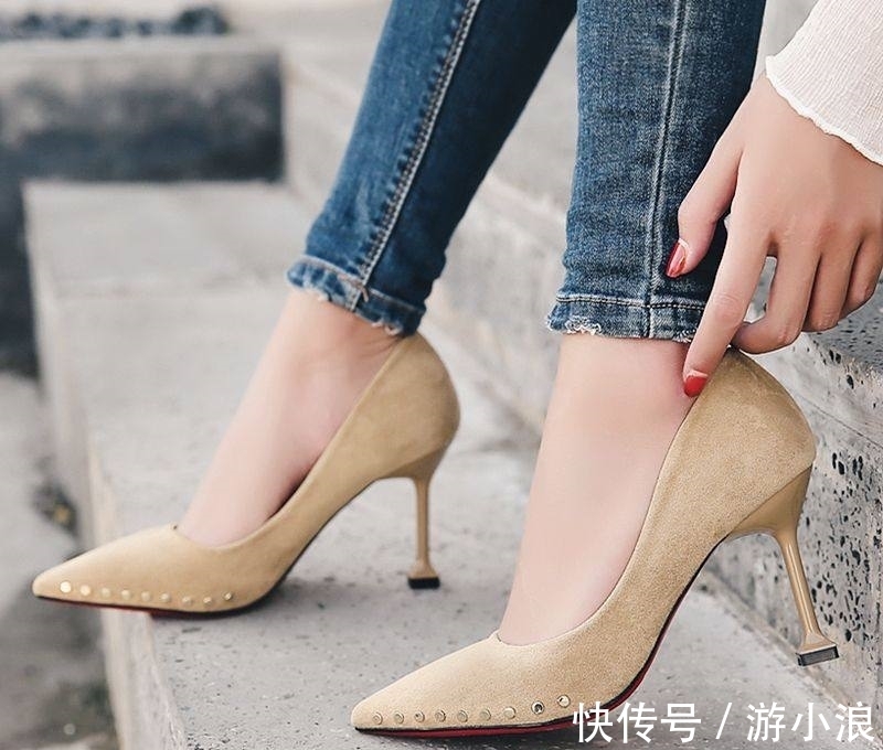 一身|高跟鞋性感魅惑集于一身,露出女性的别样气质