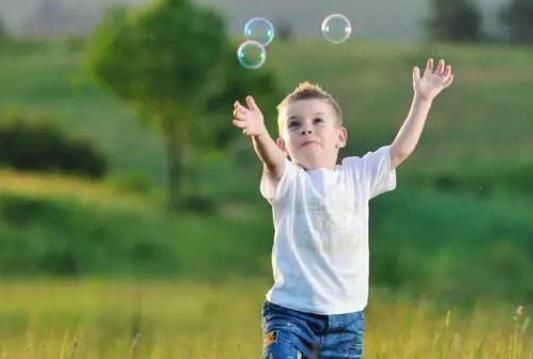 发育|新版“儿童身高表”出炉,10岁就140厘米,你家孩子达标吗