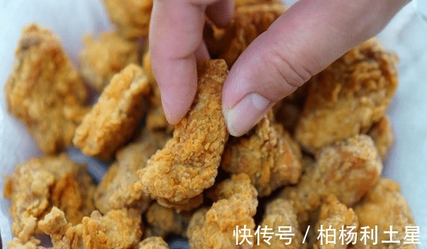 汉堡炸鸡|高血压不能吃鱼提醒真正该忌口的是这“3物”,不想血压升高,趁早丢