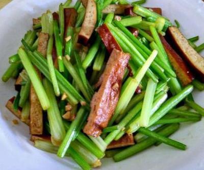 血管|天然降压药，降低血压，减缓心脏病突发频率，一定要多吃这3种菜