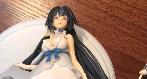 逼真|芽衣盗版手办做的太逼真,5张图只有一张是正版,你能认出来吗