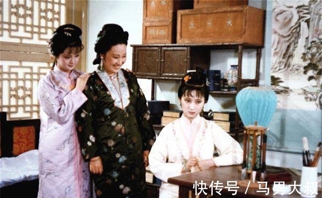 林黛玉|红楼梦:黛玉“认贼做母”,却体现出她可爱又可怜的一面