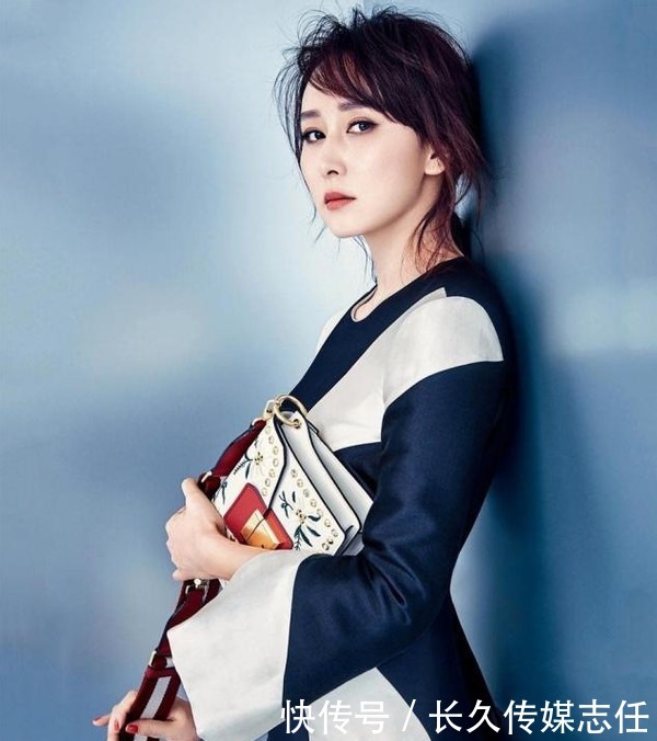 发型师透露:这3种发型留久了,会加速“脱发”,发际线还易上移