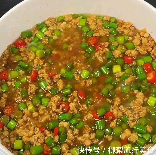 “蒜苔肉末”原来这样做才美味,实在太简单了