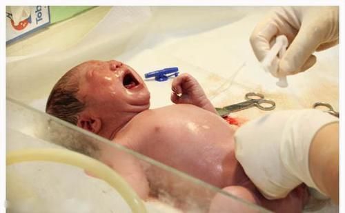 小妞|家里满意了,二胎终于凑足了一个“好”字,爆痛14小时生产记录