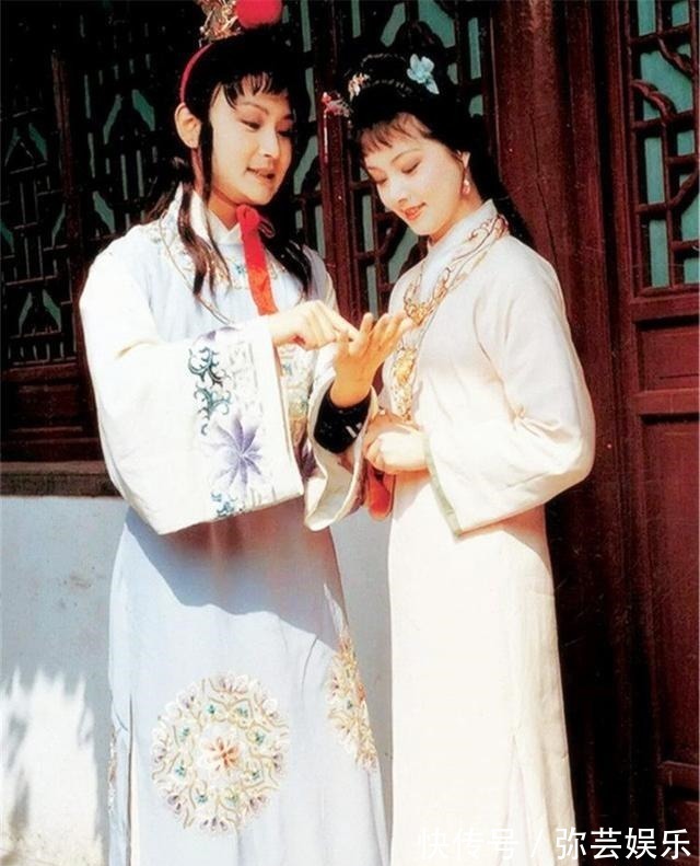 黛玉#《红楼梦》里王夫人不喜欢王熙凤,是因为与金玉良缘有关