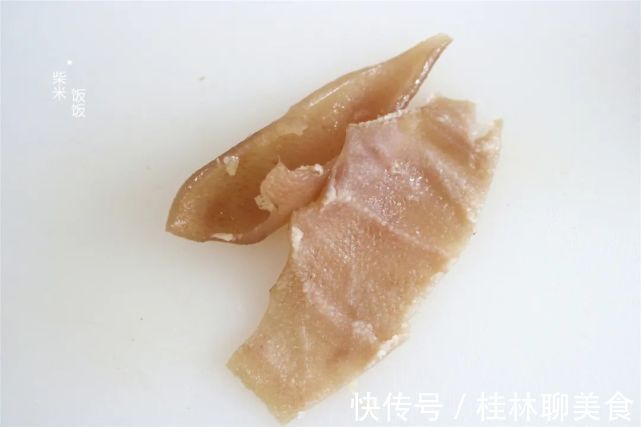 猪皮|年夜饭必备菜品，提前做好放冰箱，切一切就上桌，特别省心