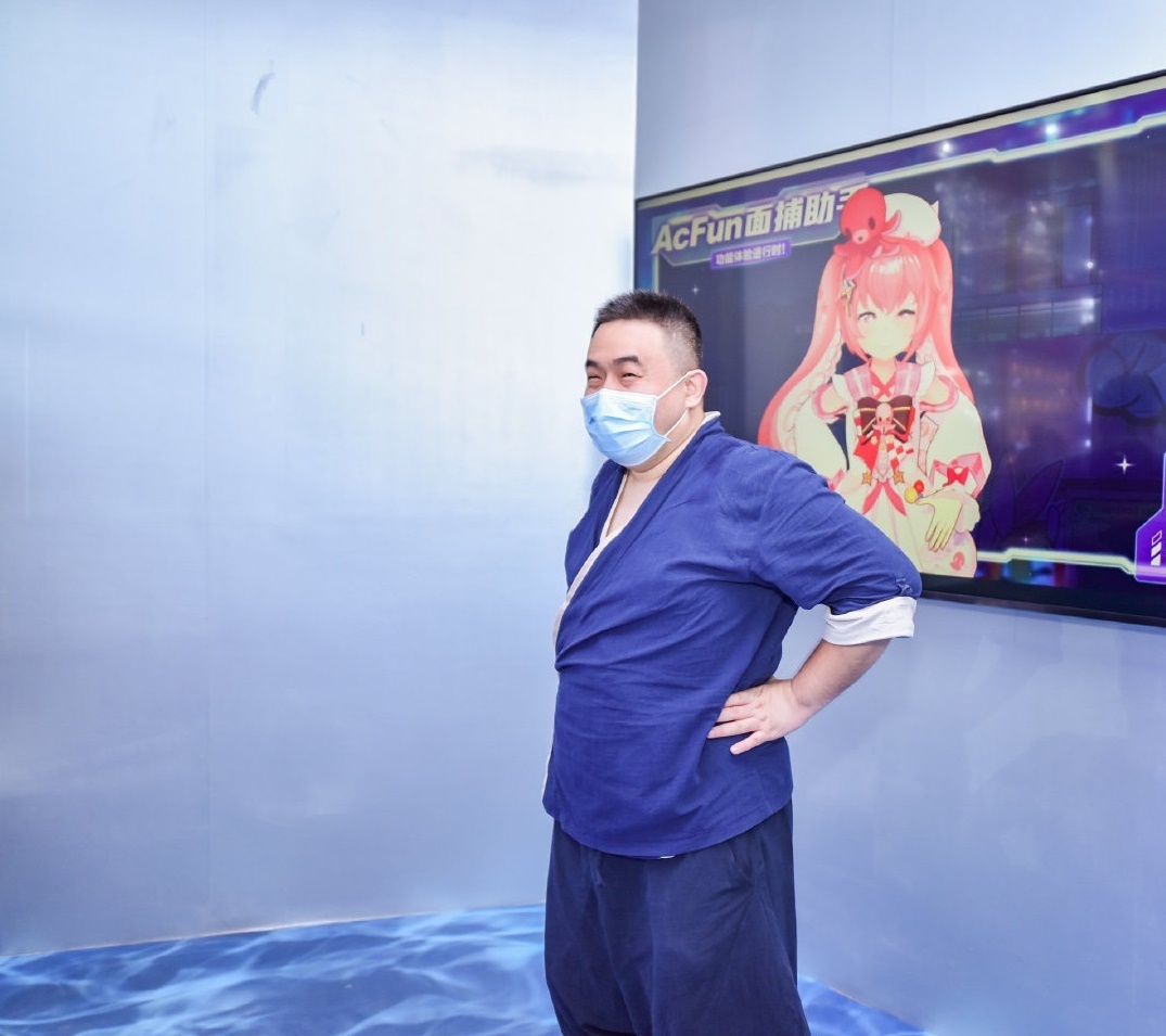 cj|CJ翻车现场上热搜!虚拟偶像毁三观,二次元萌妹变身成大叔?