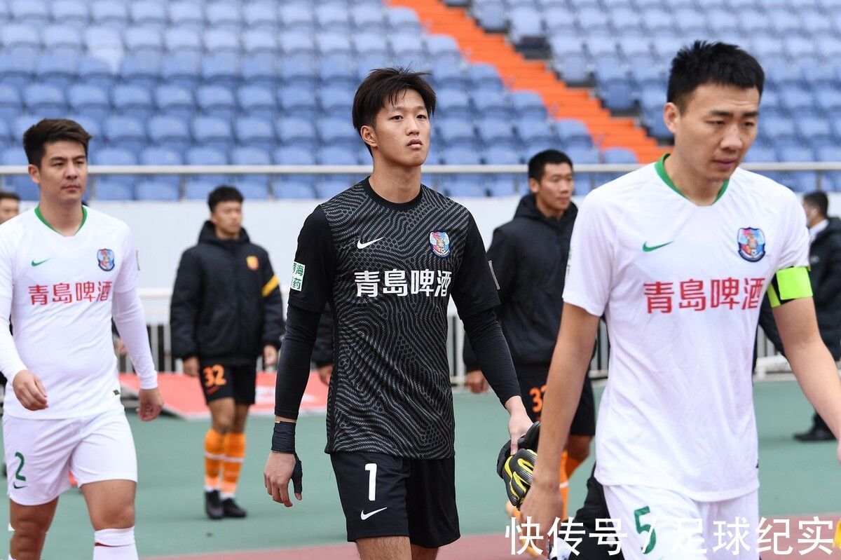 欠薪|好尷尬！青島外援只想賺錢，不想技術(shù)扶貧，球迷：我們是公益足球