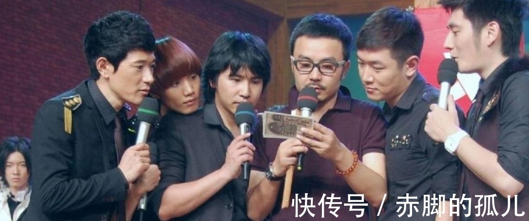 表情帝|网曝大张伟也要解约,《天天向上》紧急邀请新主持,两人呼声最高