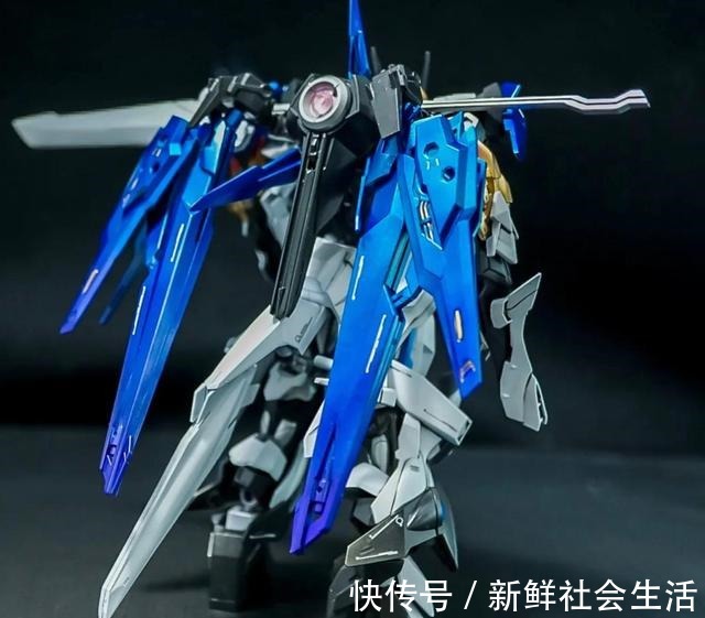 模友|狼王风格改造双重锻异端高达模型！