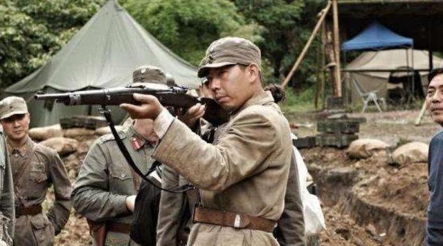 血染|为保卫抗战生命线,数万青年埋骨异国,血染山河下的滇缅战争