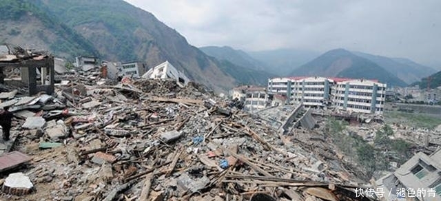 2008年汶川大地震，那位捐款185元的小乞丐，如今过得如何?