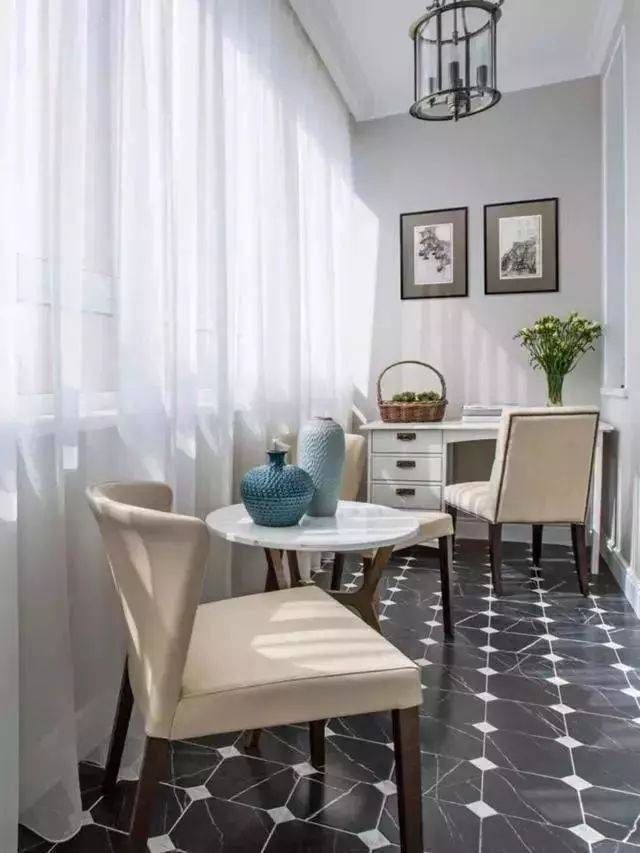 阳光房|告别“中国式阳台”，小阳台原来可以这么美，你肯定都没这想