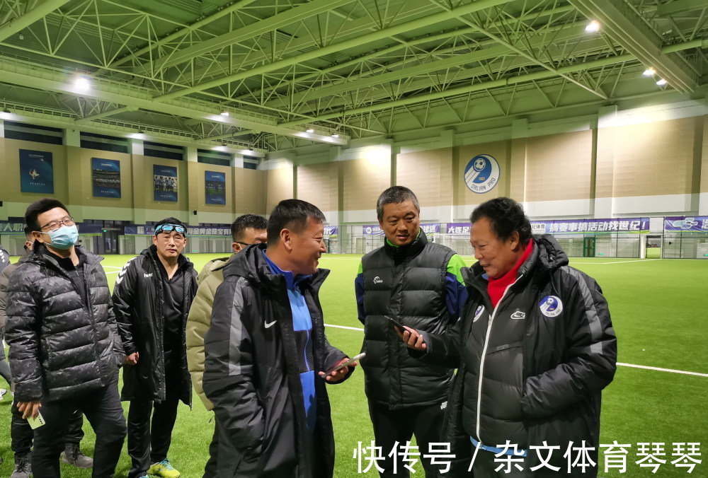 甲大連人賀歲杯踩場(chǎng)獨(dú)家照片！多名萬(wàn)達(dá)奪冠功臣＋前中超球員亮相