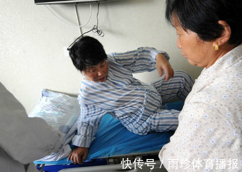 父母|拒绝抚养2岁妹妹,父母将25岁女儿告上法庭:我们只想给你留个伴