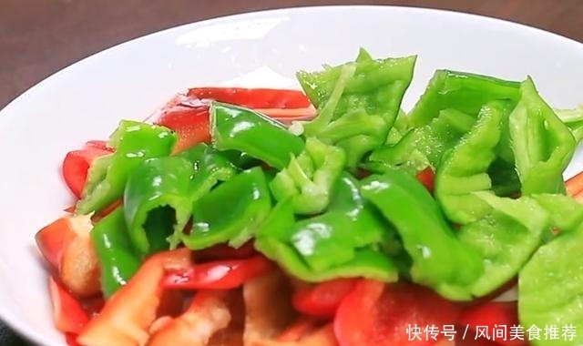 清炒腐竹有技巧,按照这个步骤,腐竹软嫩入味,清淡不油腻