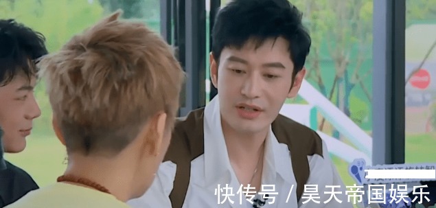 丁真|《中餐廳》黃曉明惹爭議學(xué)楊冪吃一根面條，被寧靜怒懟太做作！