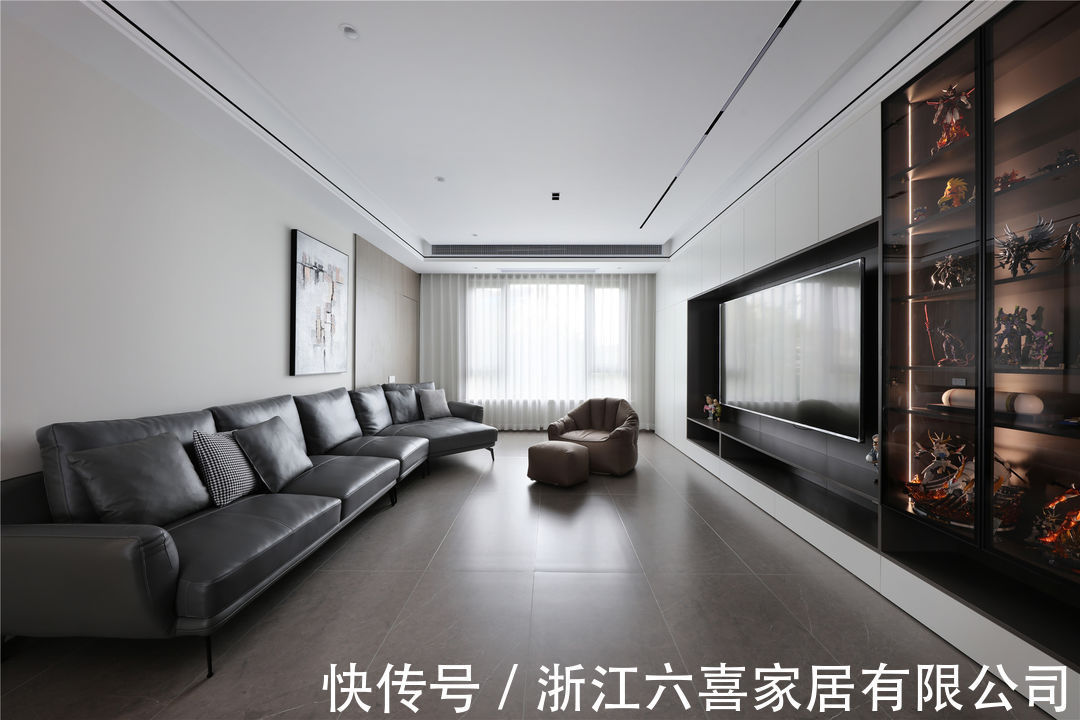 衣帽间|155平花半天也四室住宅公寓装修，三代人的生活，最美的“全家福”