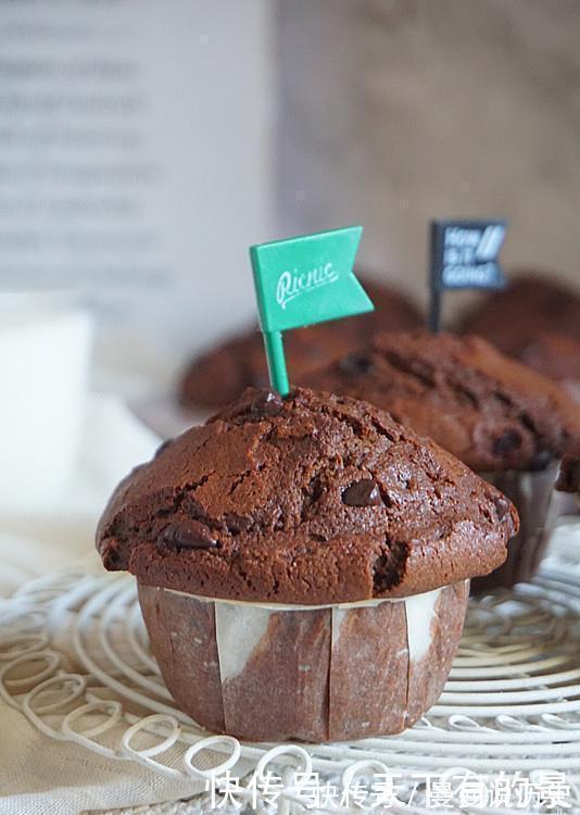 星巴克|星巴克同款蘑菇头巧克力麦芬,自己在家就能做,简单好做0失败