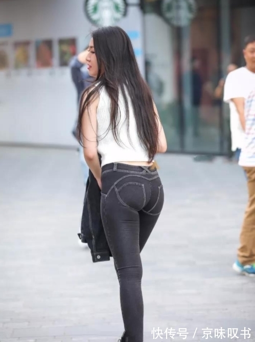 穿搭|街拍:各式各样有气质的牛仔裤穿搭谁穿谁好看