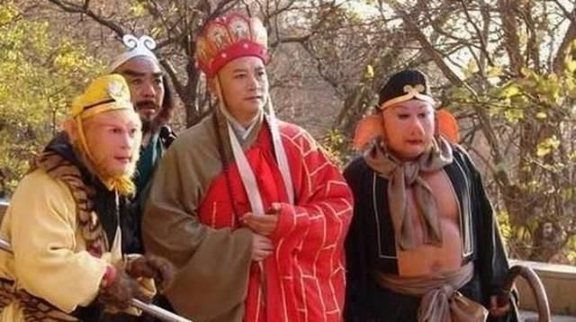 尸首|唐僧的尸首为何在凌云渡漂浮不沉真正取到经的究竟是谁