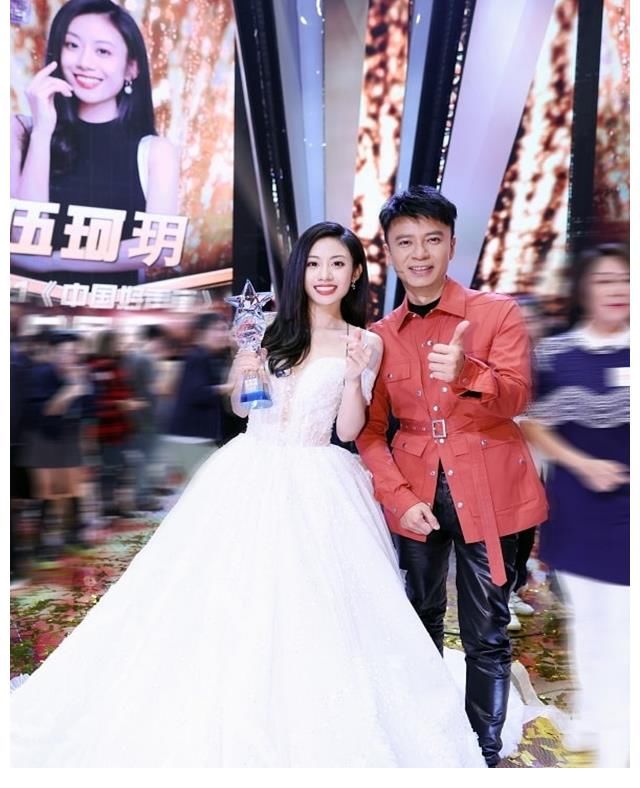 導(dǎo)師|網(wǎng)傳李克勤“不上心”伍珂玥，《中國好聲音》逆襲奪冠，粵語歌曲是否迎來崛起