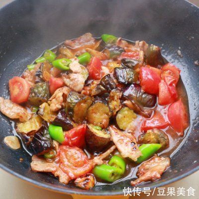 西红柿炒茄子|因为这道西红柿炒茄子，从此爱上了做饭