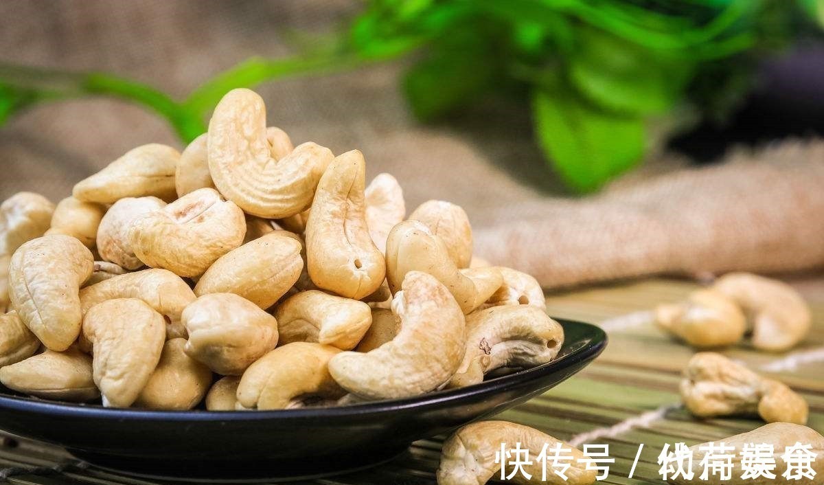 腰腿|老年人应该多吃此3种“零食”,贵是贵了点,多吃腿脚灵活不显老