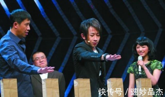 一夜爆紅|12年前,因春晚一夜爆紅的劉謙,如今在做什么?