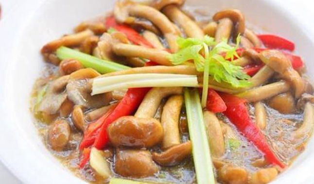 挑选20道菜肴分享，口感丰富鲜香不腻，每次上桌抢光光