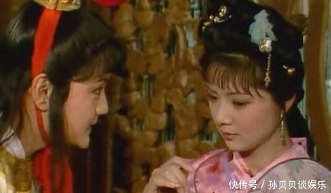 韩弘&红楼梦里高冷的薛宝钗,听到贾宝玉骂她这两个字,羞愧难当!