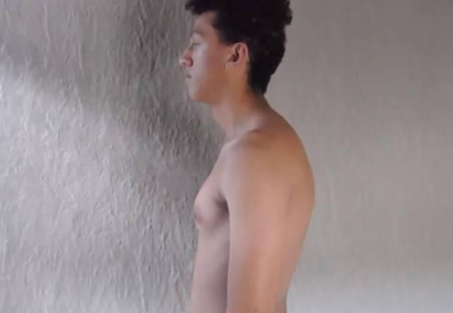 乔治|每天100个俯卧撑,30天转型真实是这样子吗?壮汉改变值得深思!