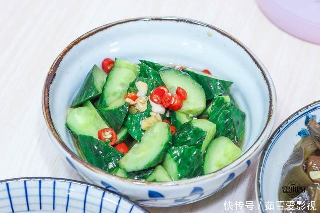 味道|晒晒我下班到家做的晚饭,简单的家常菜,味道不输大饭店!