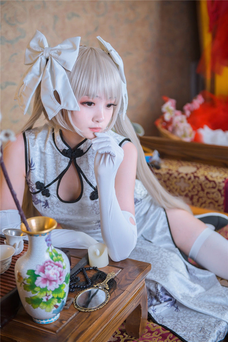 coser|清纯穹妹cos,修身旗袍绝美,白丝袜今日最佳